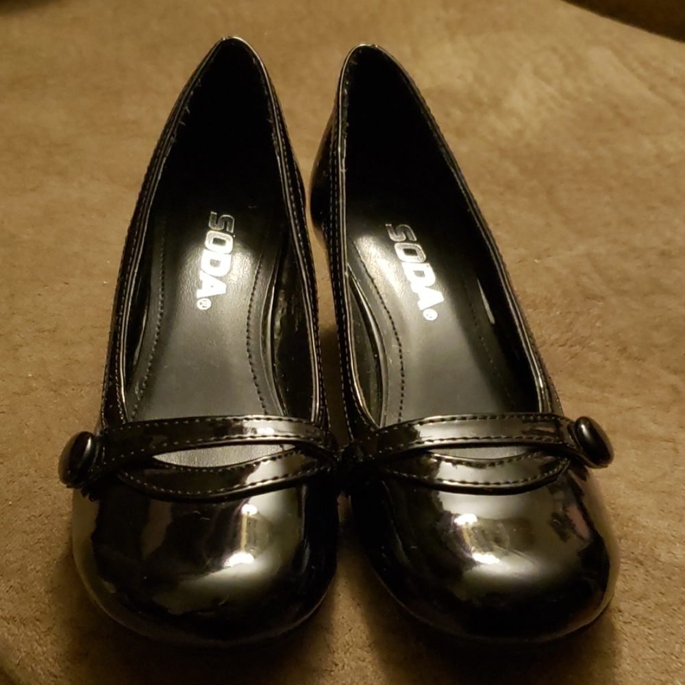 Girls black 2 inch heels